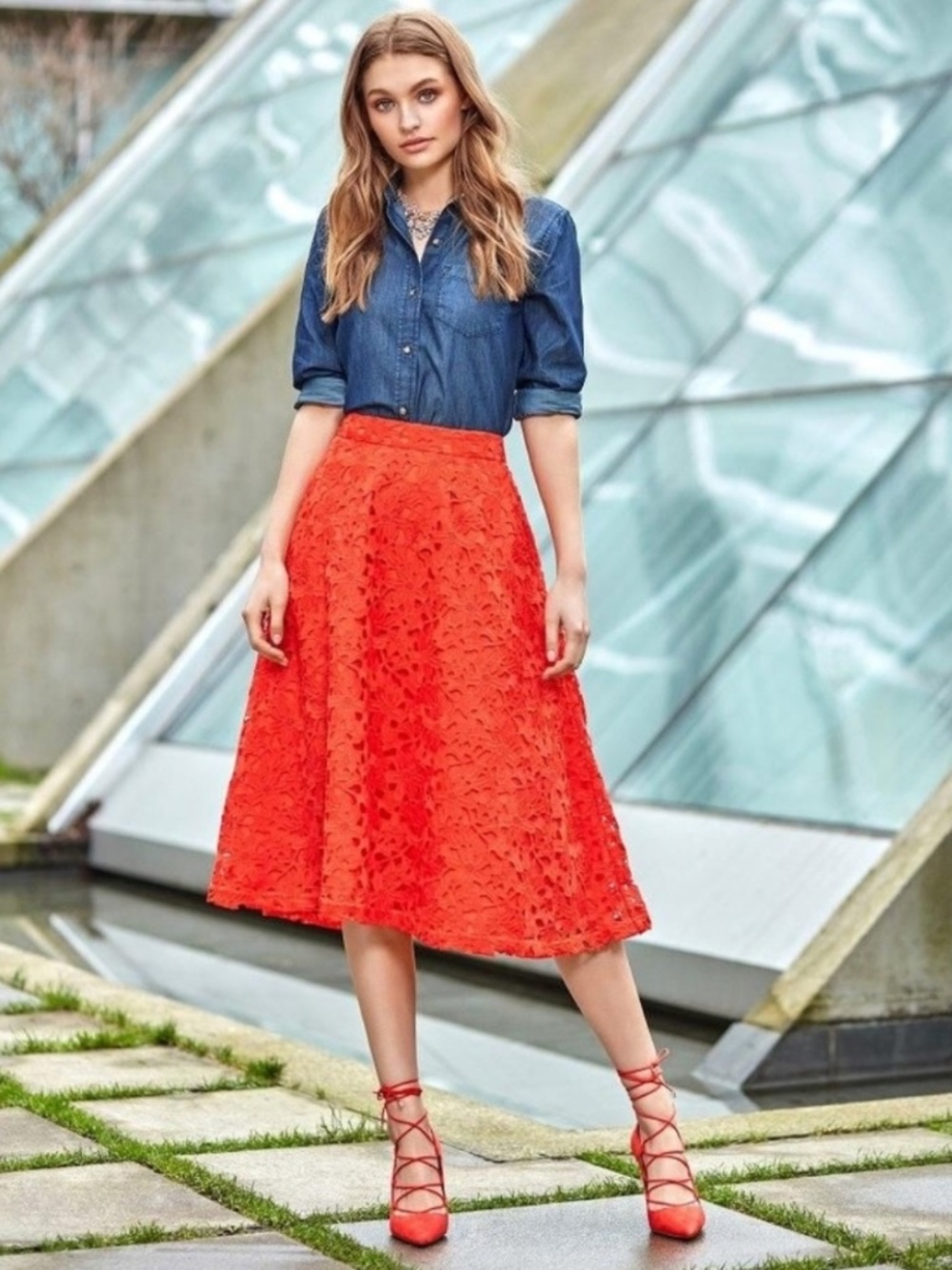 Banana Republic Lace Midi Flowing Eyelet Skirt Sz 2